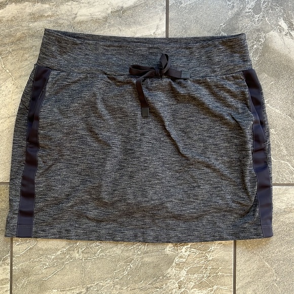 🖤 Athleta Metro Downtown Skort / Skirt heathered grey size large tall LT - Picture 3 of 10